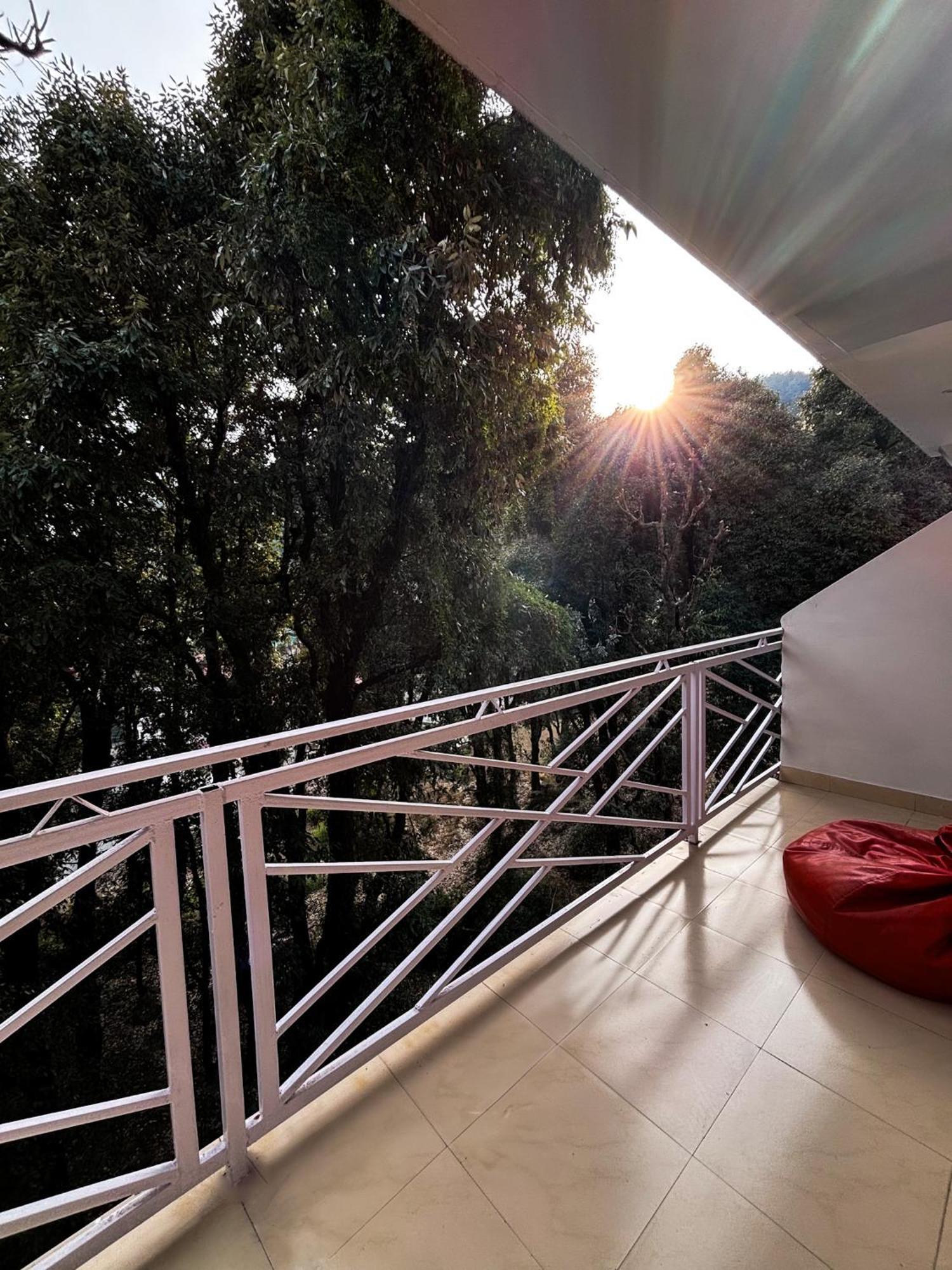 The Void - Dharamkot Apartman Dharamszala Kültér fotó